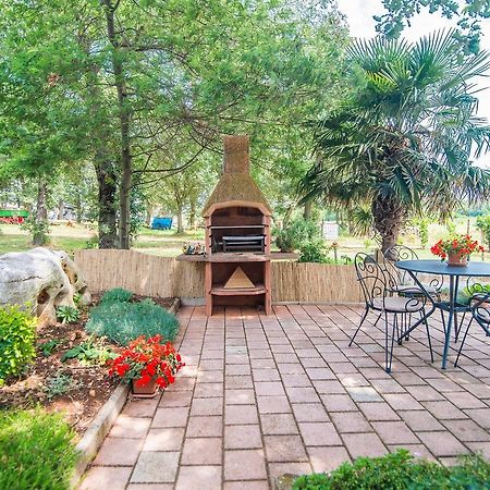 Apartment Nilda Valdi Sabadin エクステリア 写真