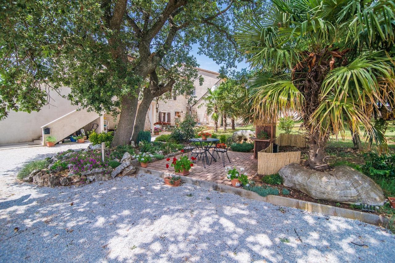 Apartment Nilda Valdi Sabadin エクステリア 写真