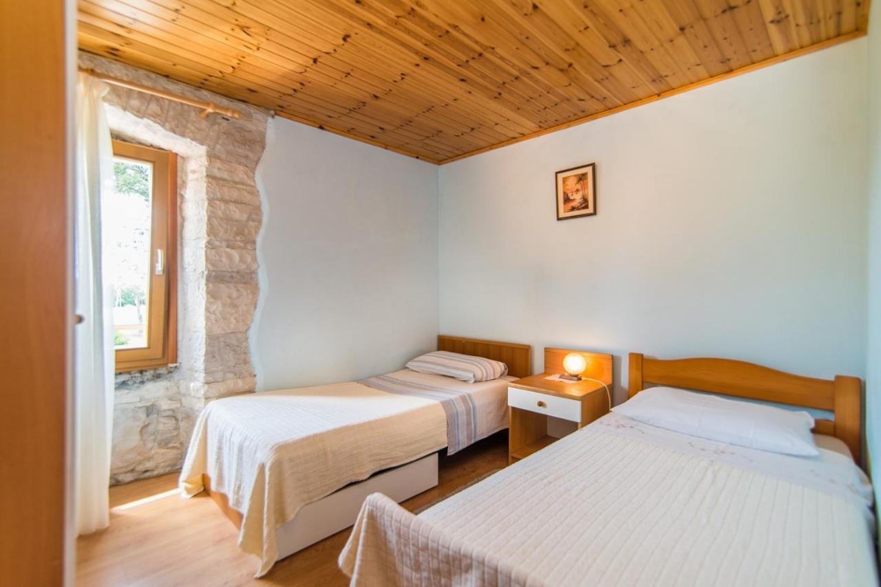 Apartment Nilda Valdi Sabadin エクステリア 写真
