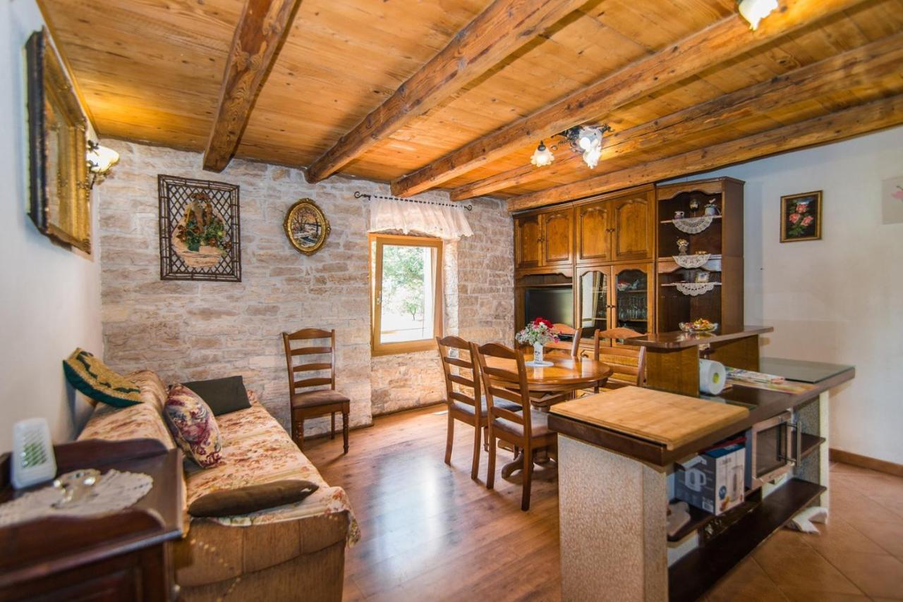 Apartment Nilda Valdi Sabadin エクステリア 写真