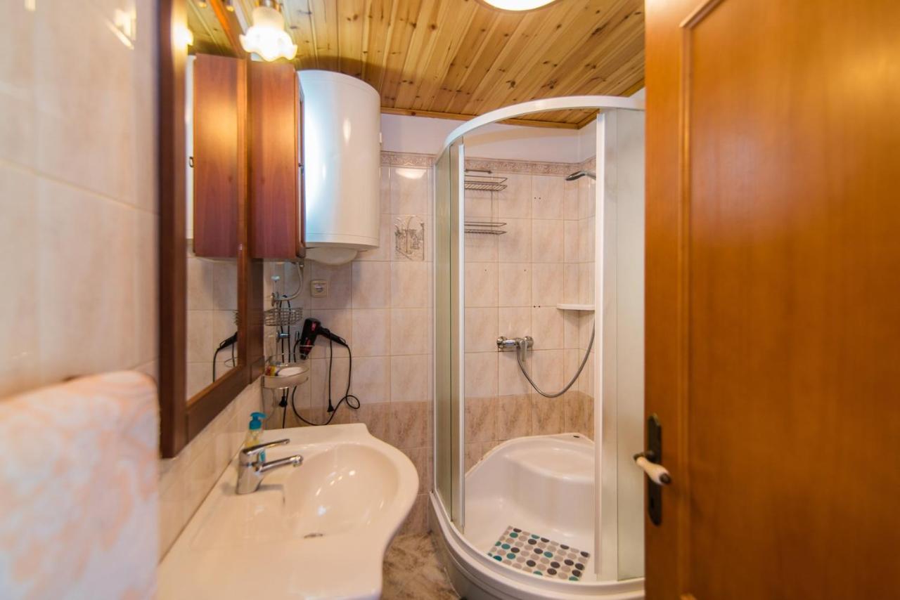 Apartment Nilda Valdi Sabadin エクステリア 写真