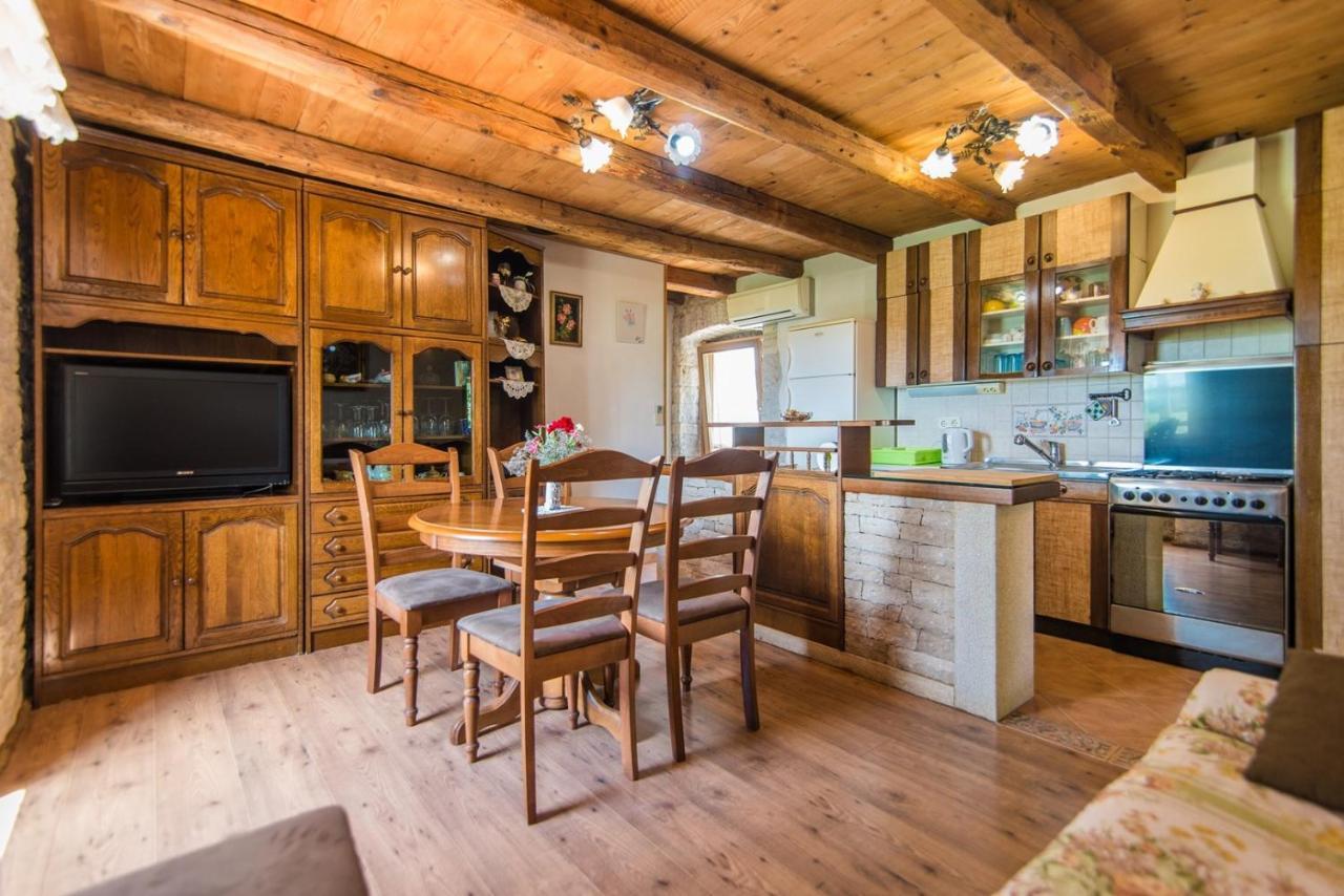 Apartment Nilda Valdi Sabadin エクステリア 写真